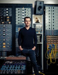 Featured image for Dweezil Zappa.