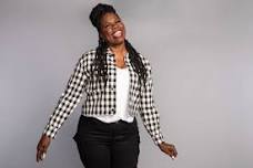 Featured image for Leslie Jones.